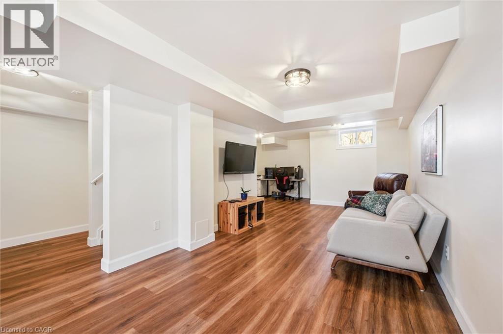304 DANIEL Crescent - 34