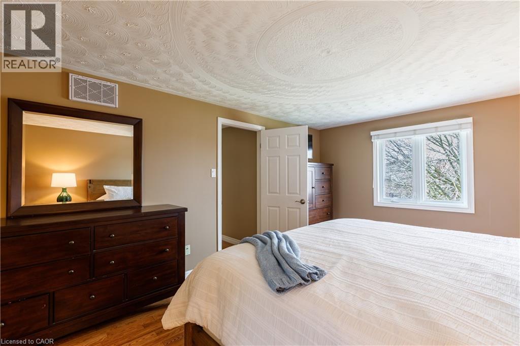 1445 MANNHEIM Road - 26