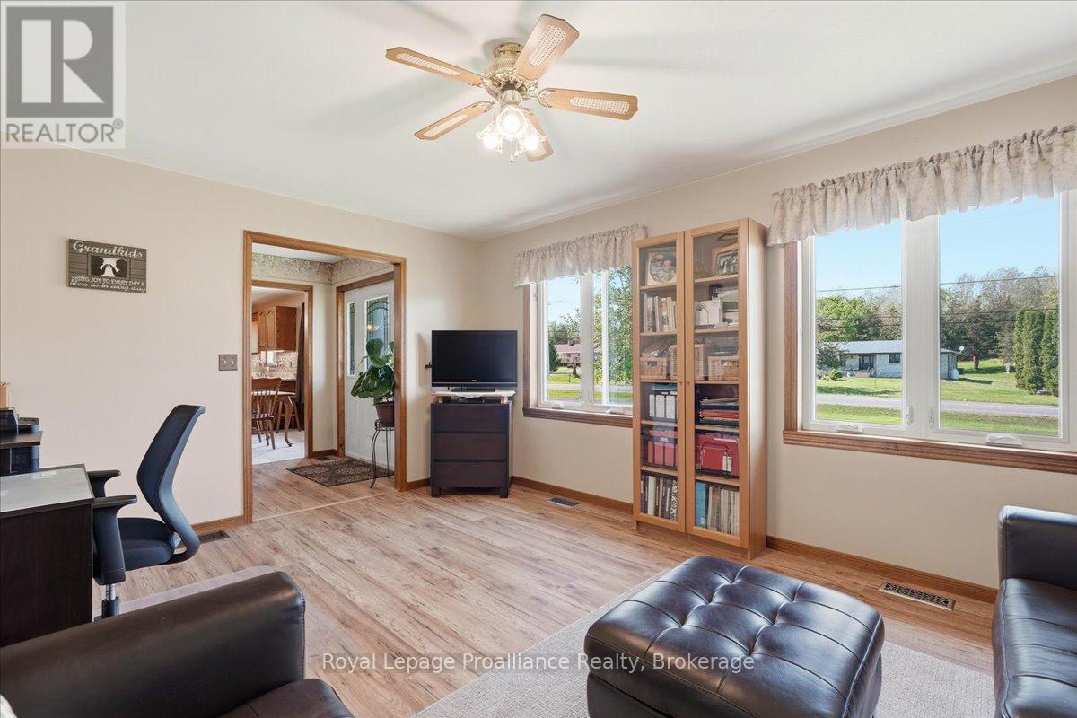 330 THRASHER ROAD - 11
