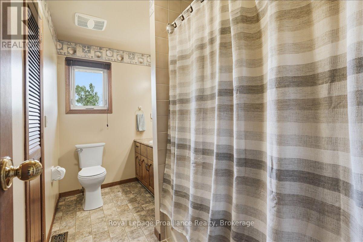 330 THRASHER ROAD - 17