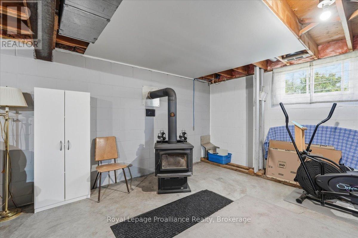 330 THRASHER ROAD - 27
