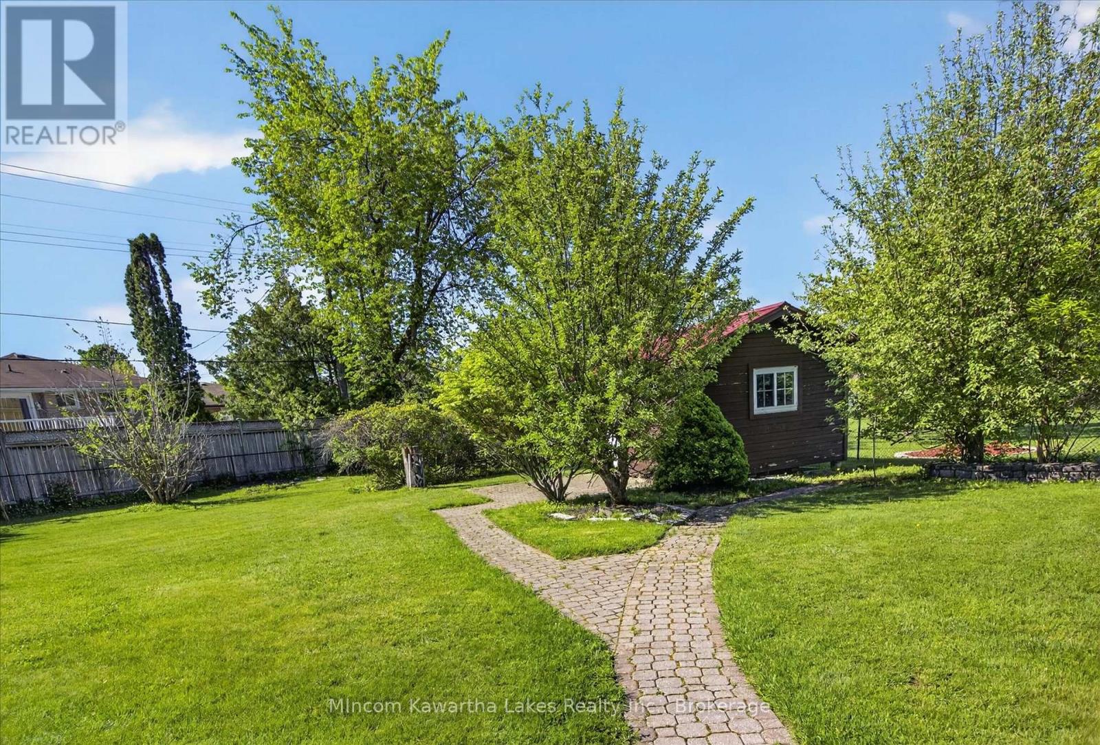 948 ST PAULS STREET - 41
