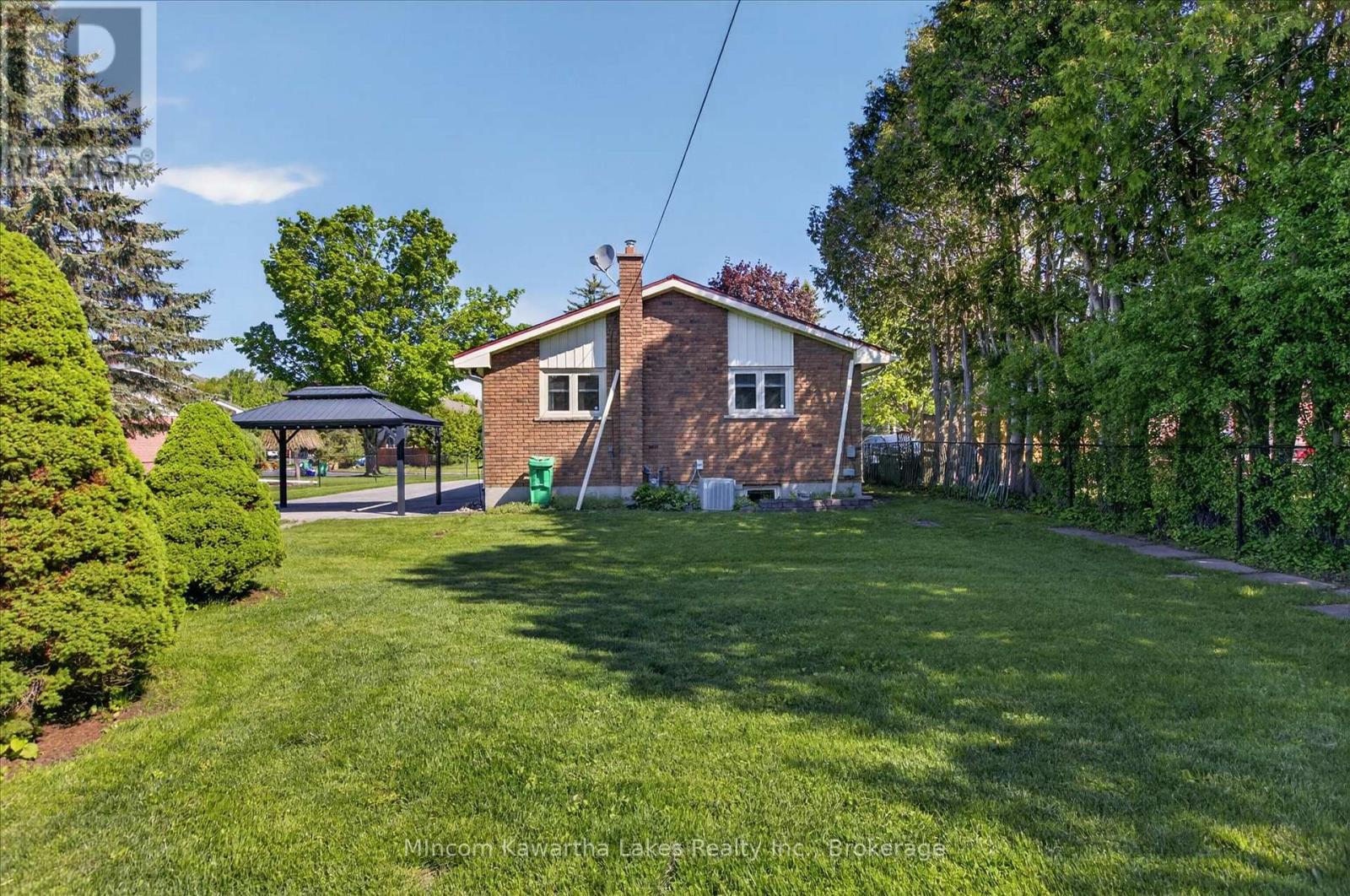 948 ST PAULS STREET - 46