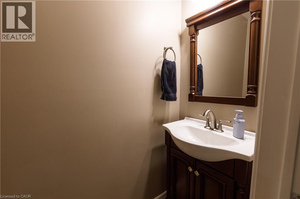 1445 MANNHEIM Road - 22