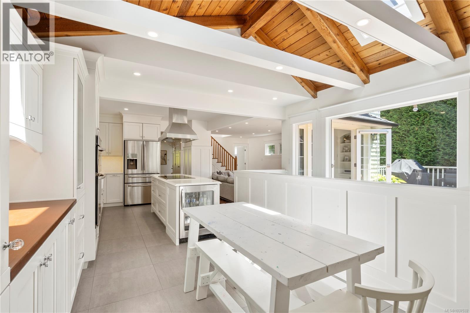 1074 Oliver St - 20