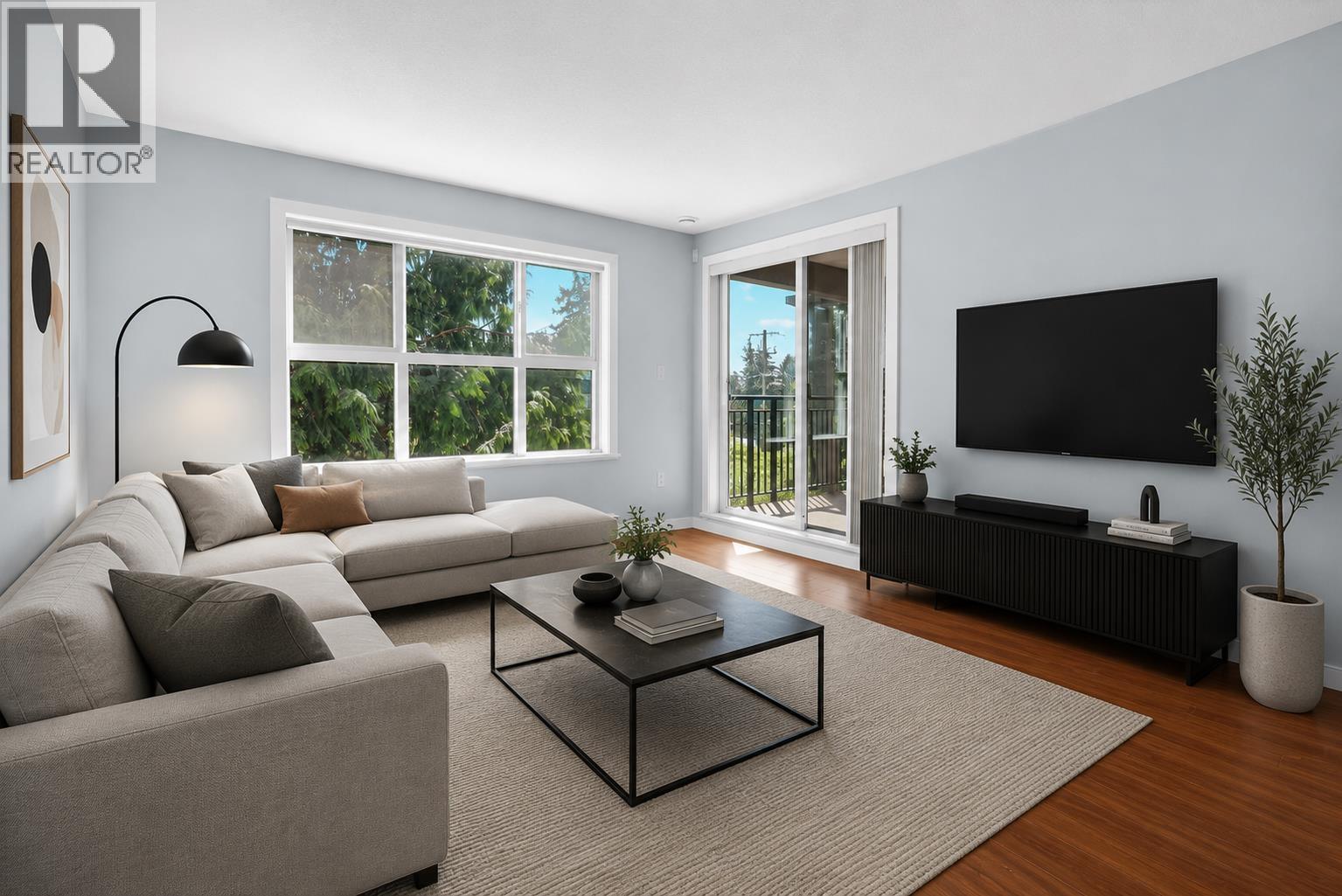 312 5889 IRMIN Street - photo 2