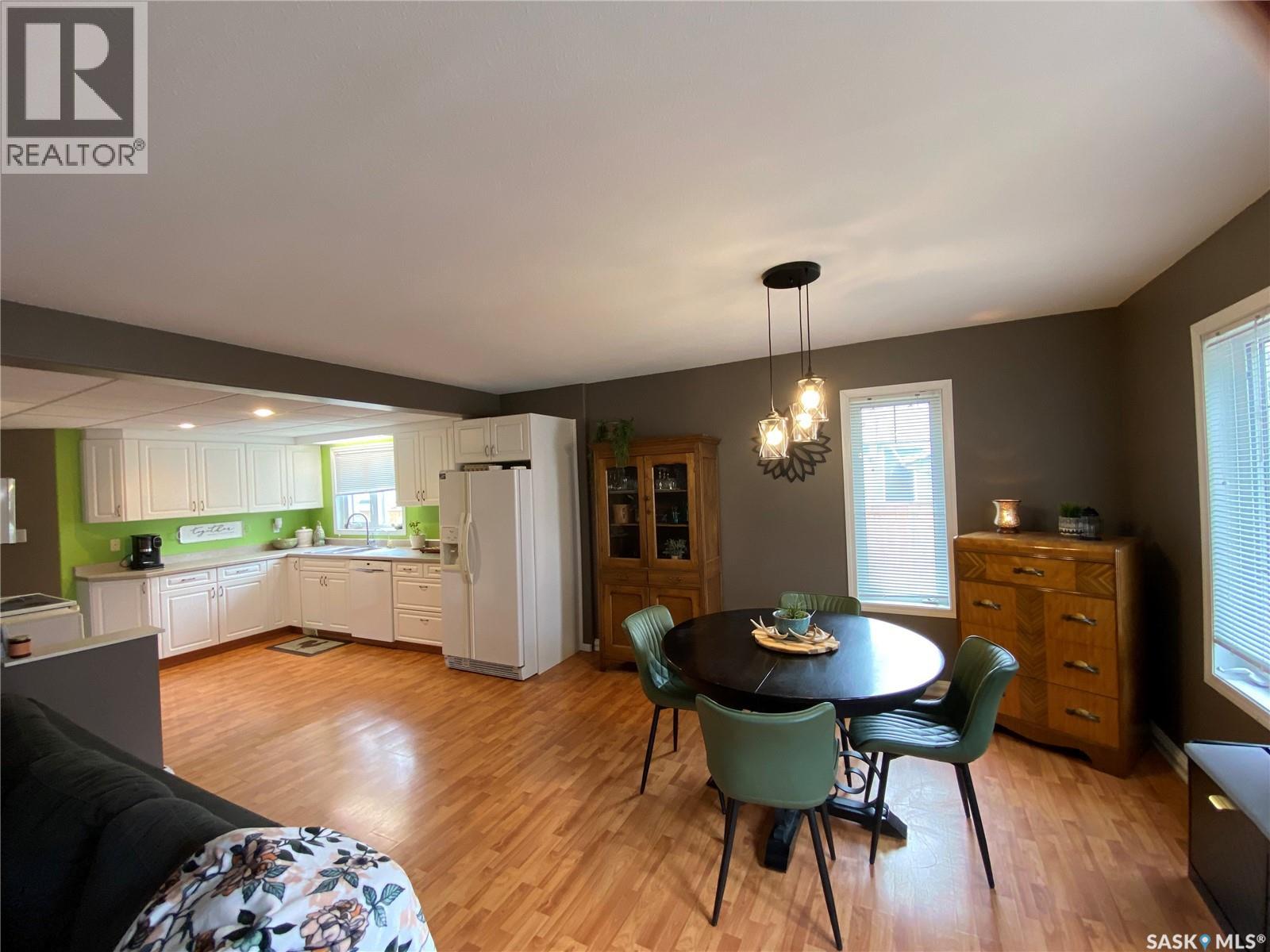 296 maple AVENUE - 7