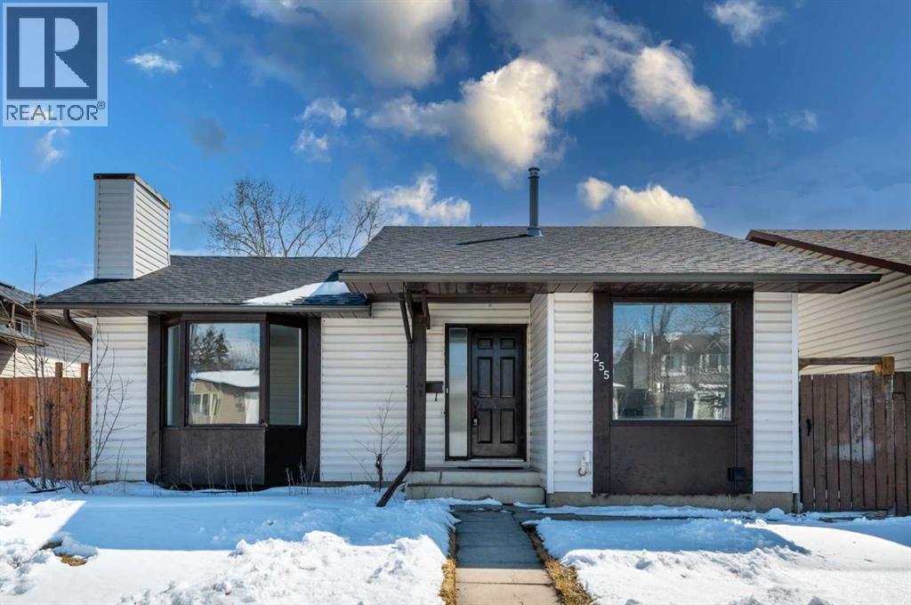 255 Castleridge Drive NE - 1