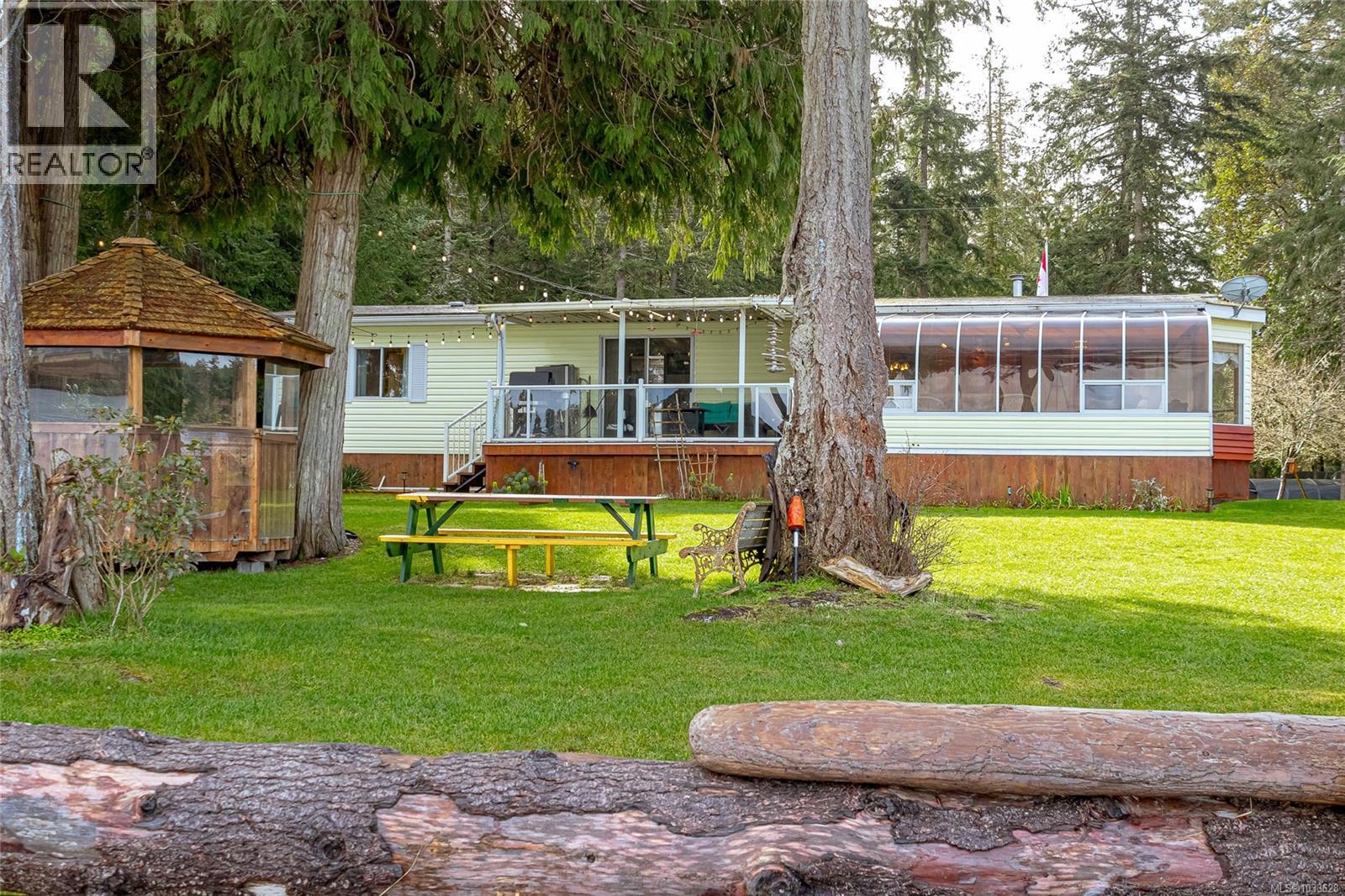 1552 Terrien Rd - 14