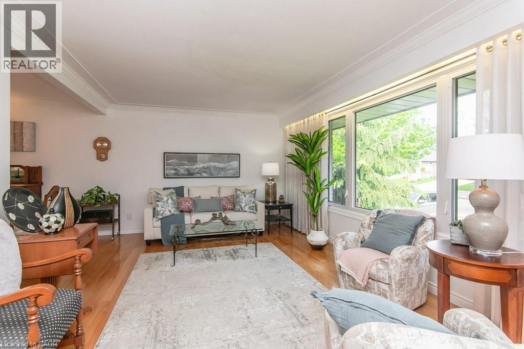 78 INWOOD Crescent - 5