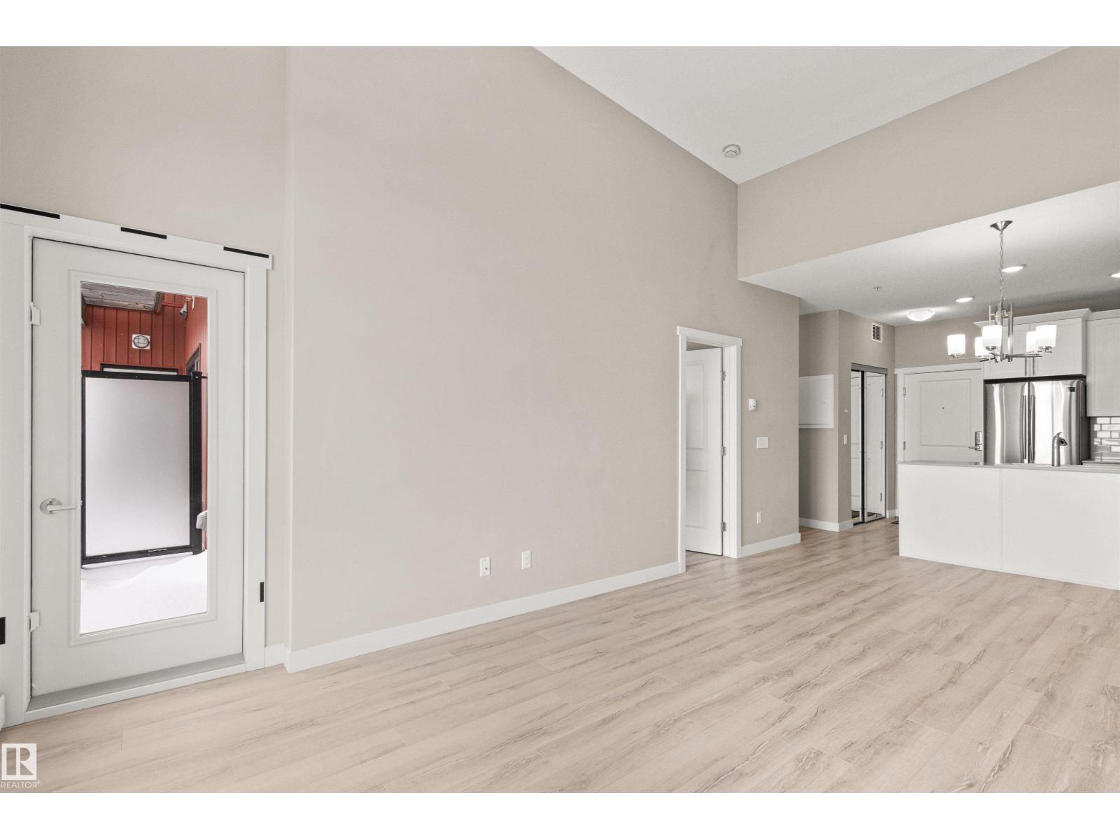 #412 12804 140 AV NW - 22