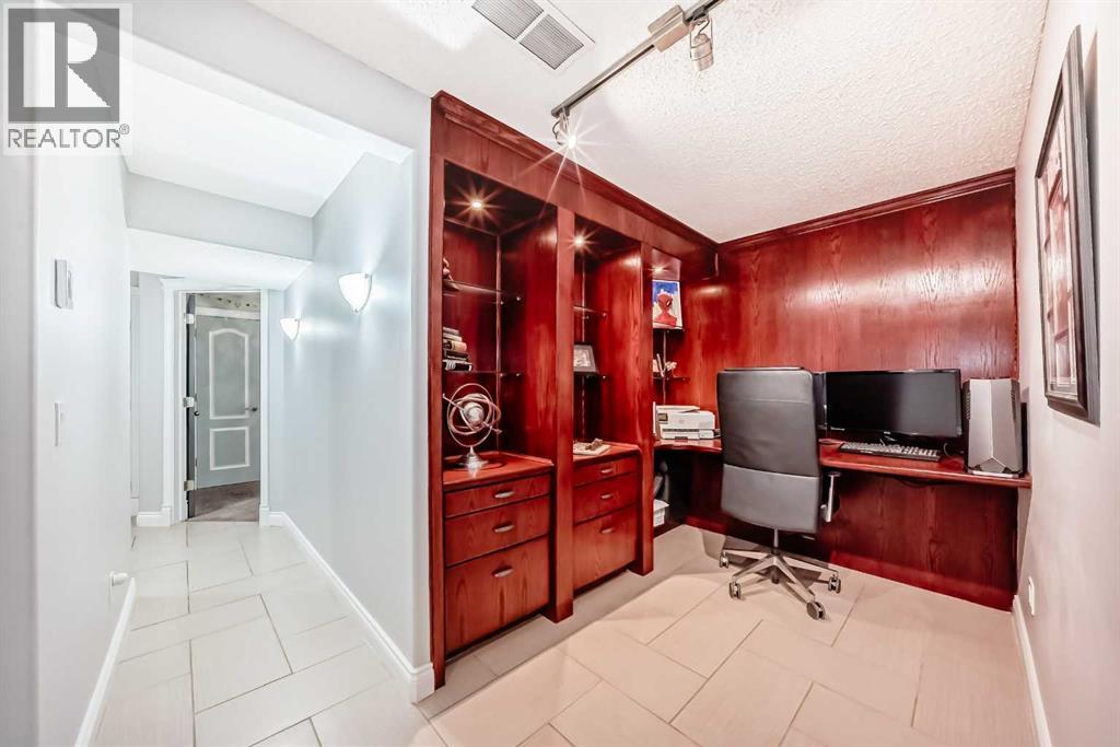 260 Westchester Way - 28