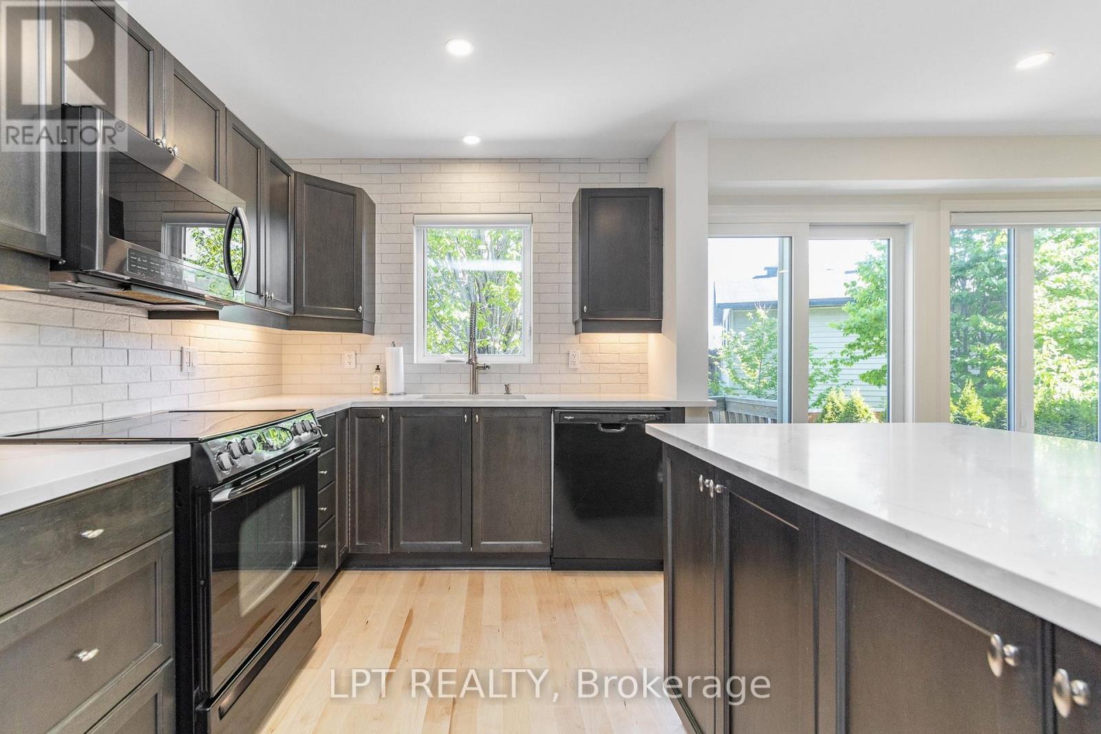 275 TEWSLEY DRIVE - 11