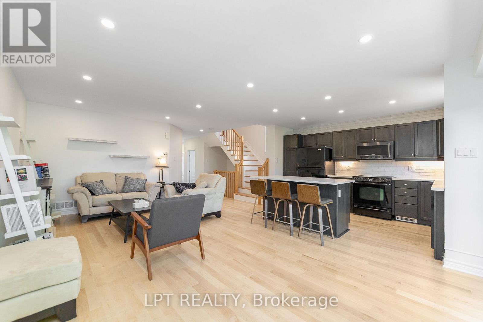 275 TEWSLEY DRIVE - 15