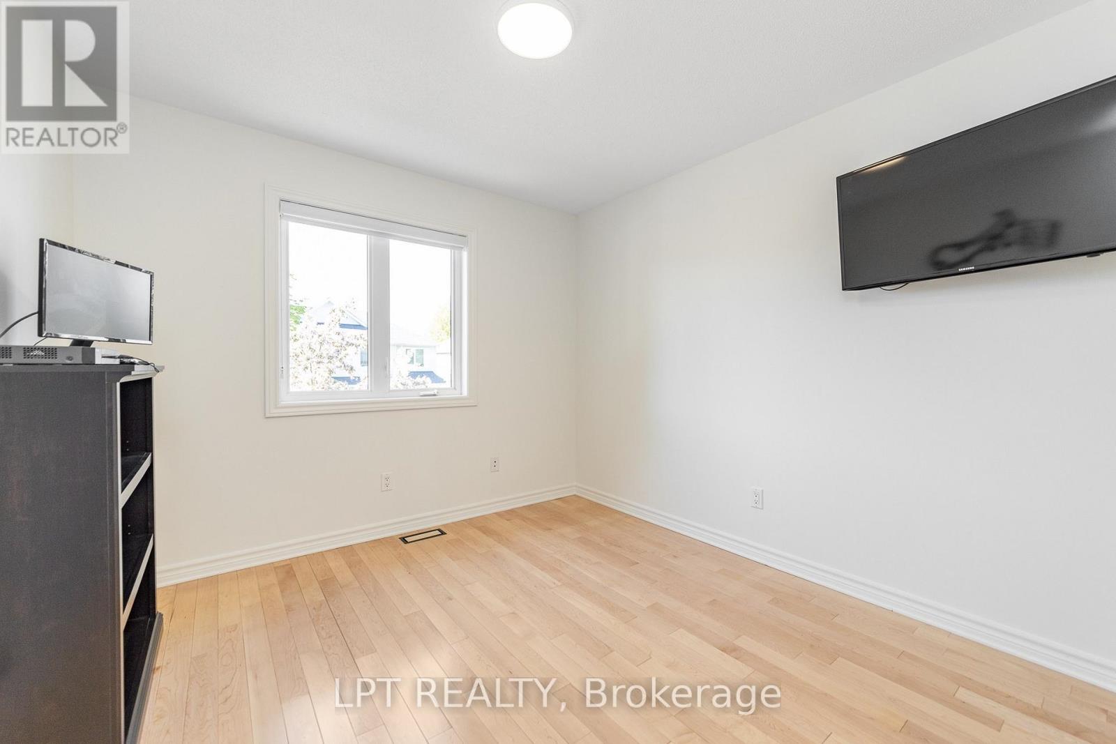 275 TEWSLEY DRIVE - 17