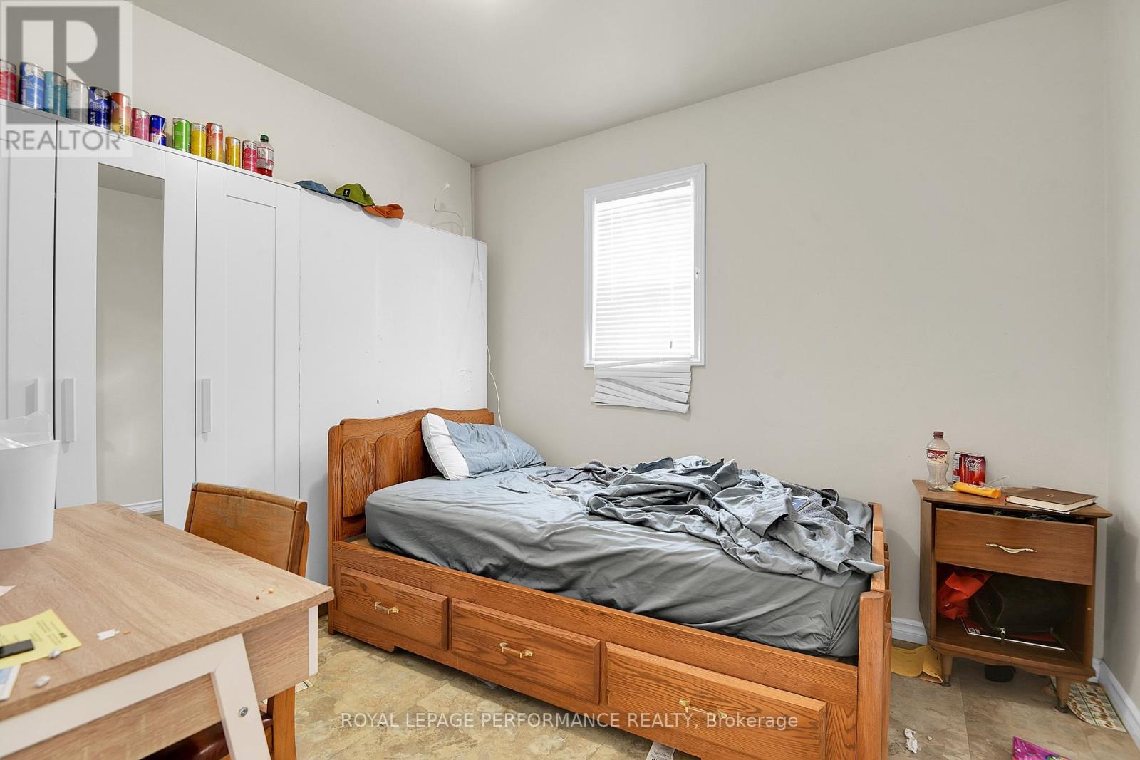 26 AYLMER AVENUE - 22