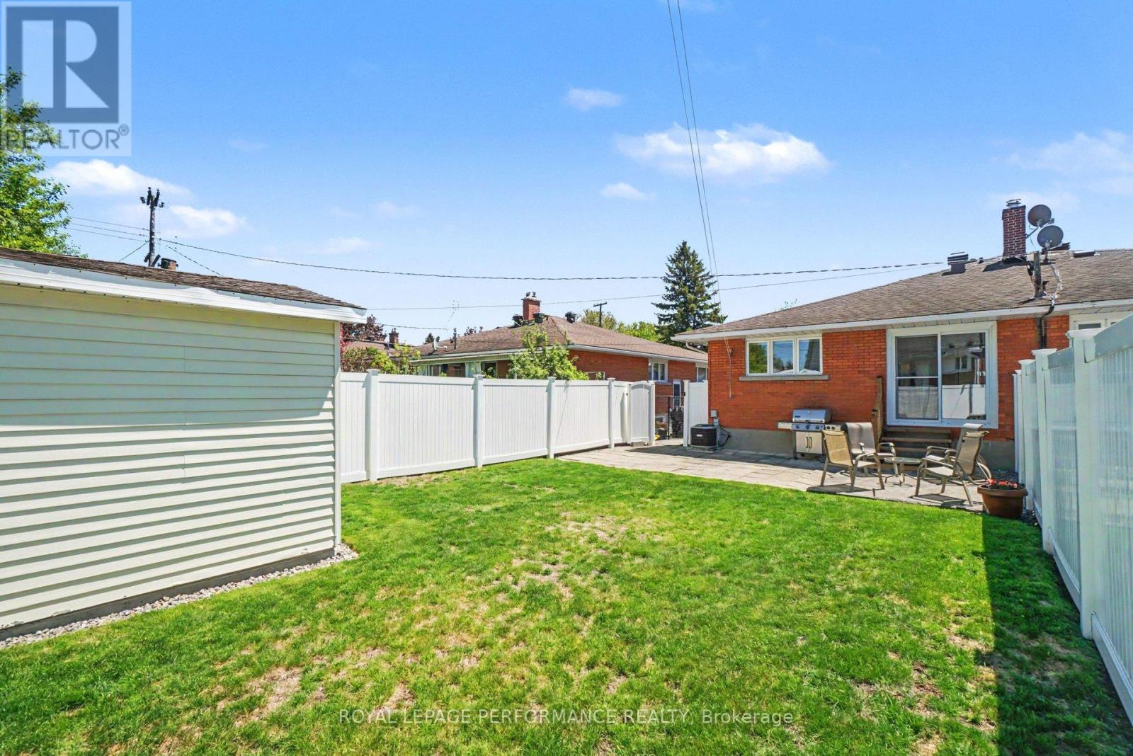 615 QUEBEC STREET - 28