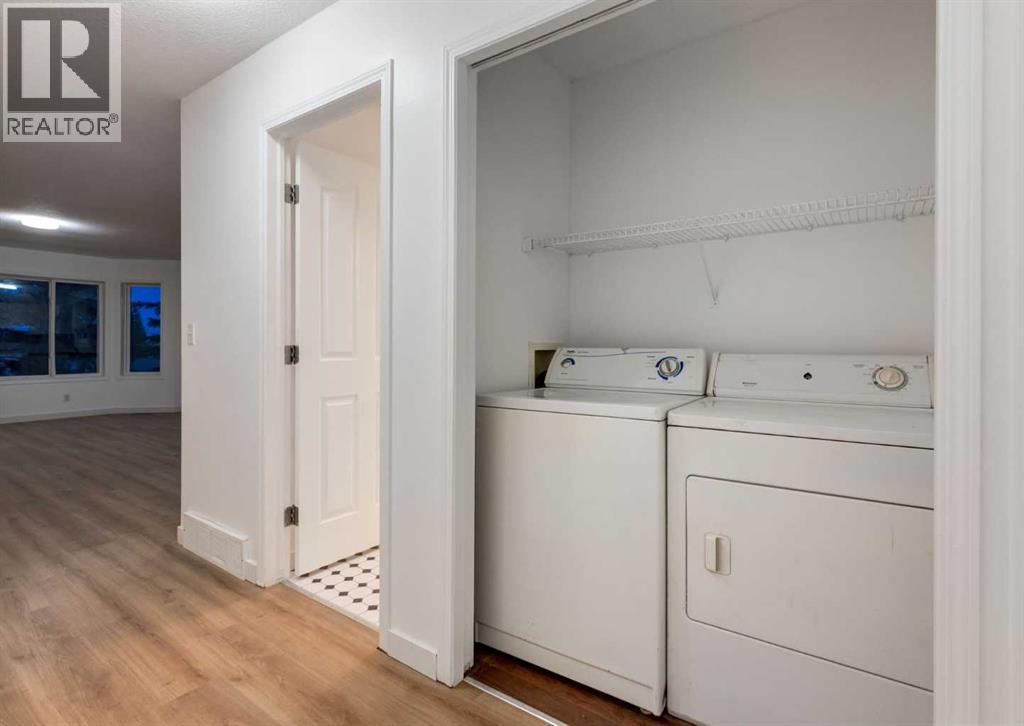 1135 37 Street SE - 32