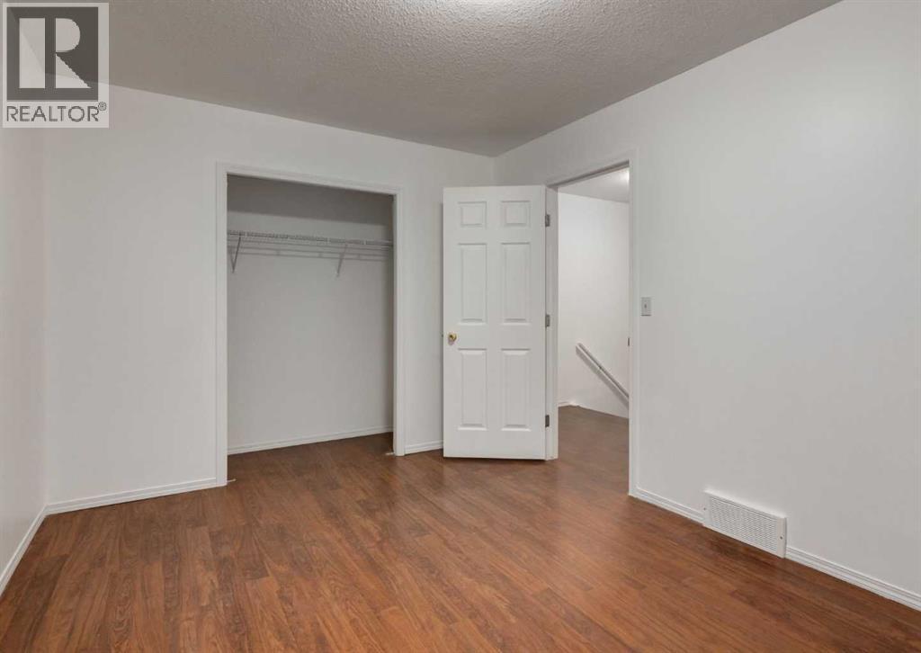 1135 37 Street SE - 37