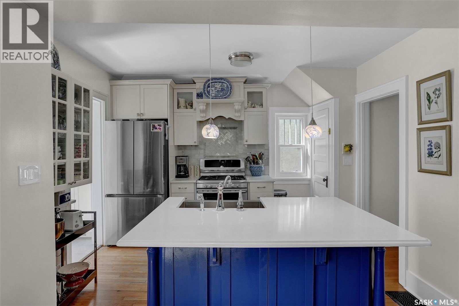 3045 Angus STREET - 12
