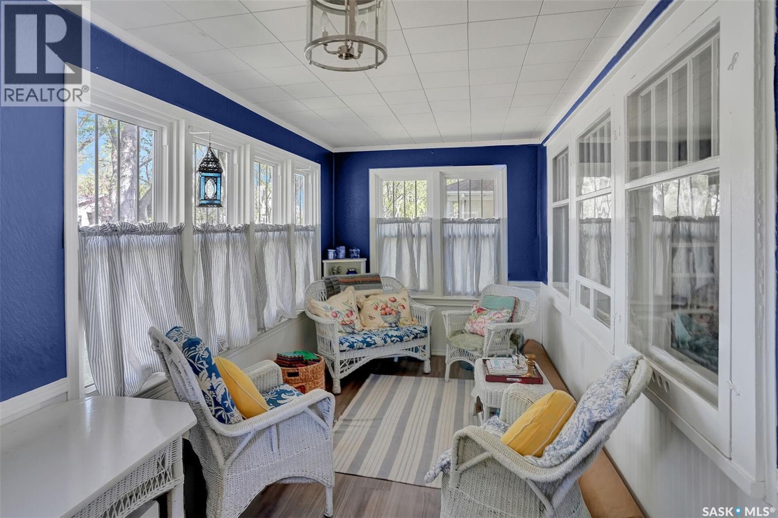 3045 Angus STREET - 17