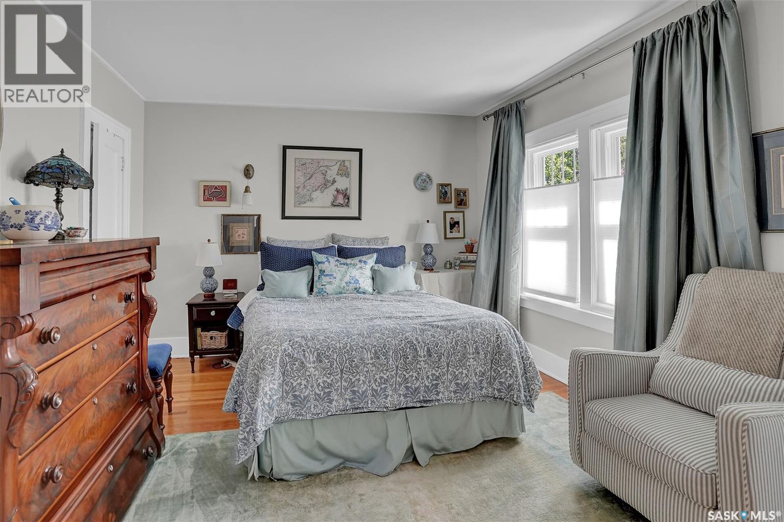 3045 Angus STREET - 19