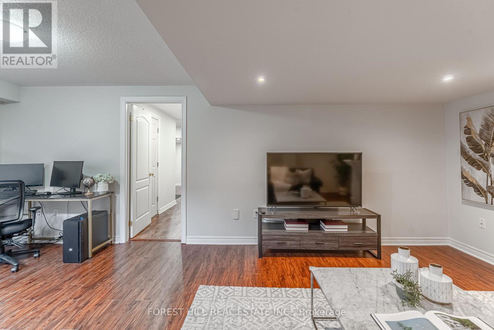 #23 2019 TRAWDEN WAY - 30