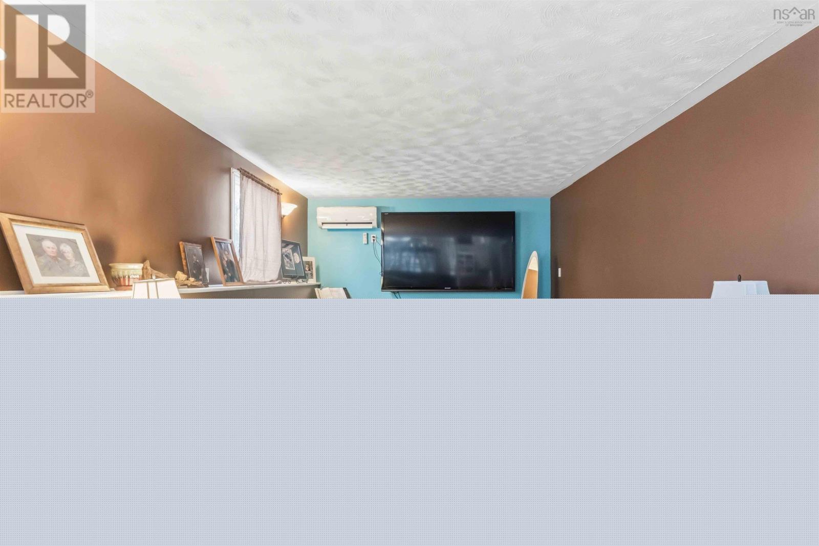 12220 Highway 1 - 21