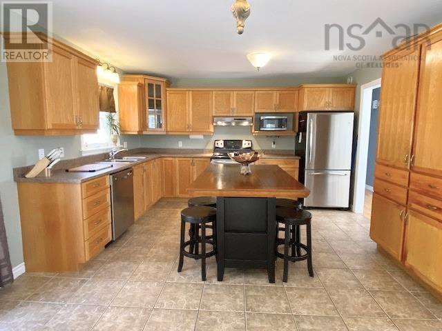 80 Rivendale Drive - Image 2