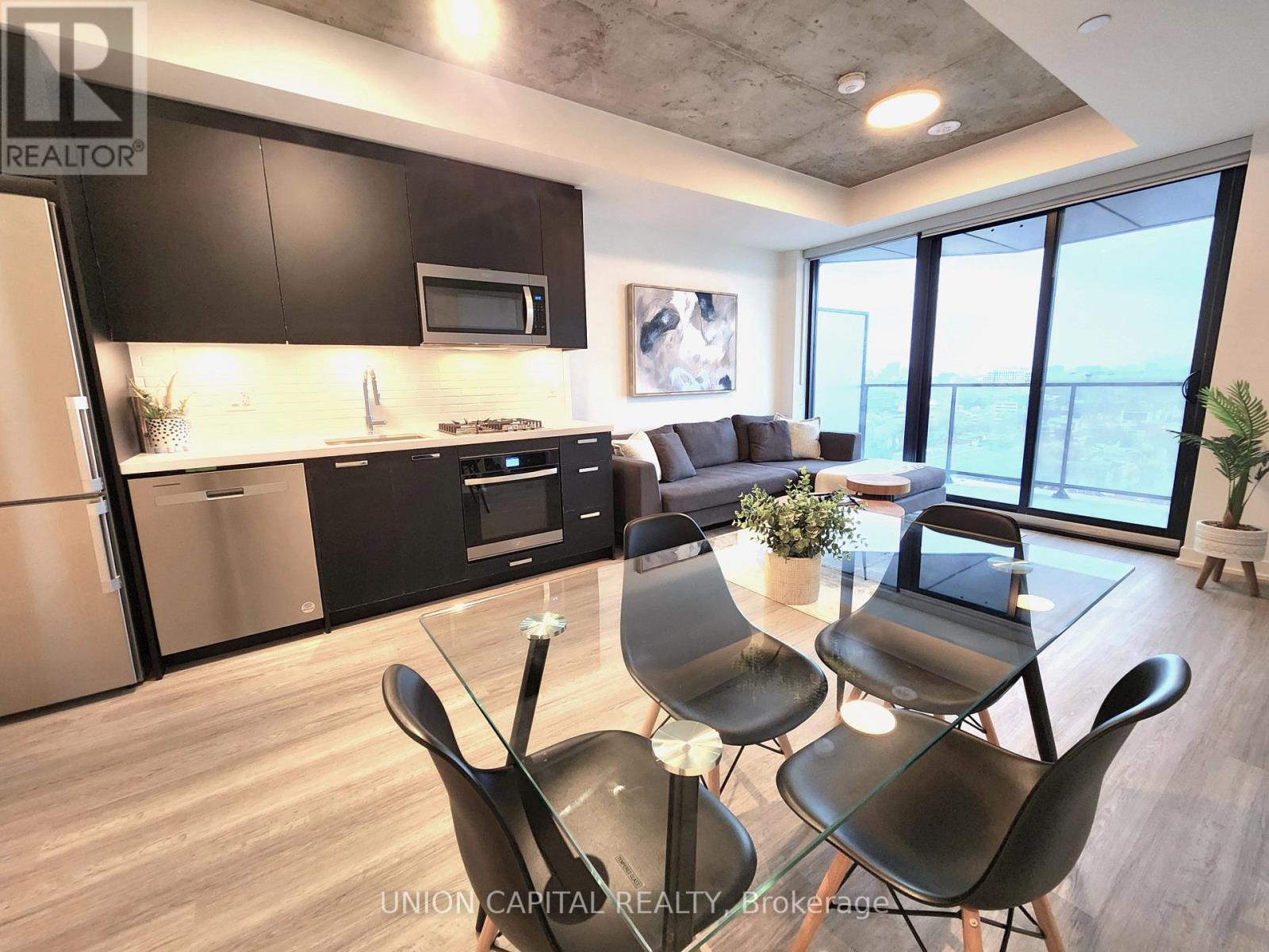 #1601 195 MCCAUL STREET - Image 3