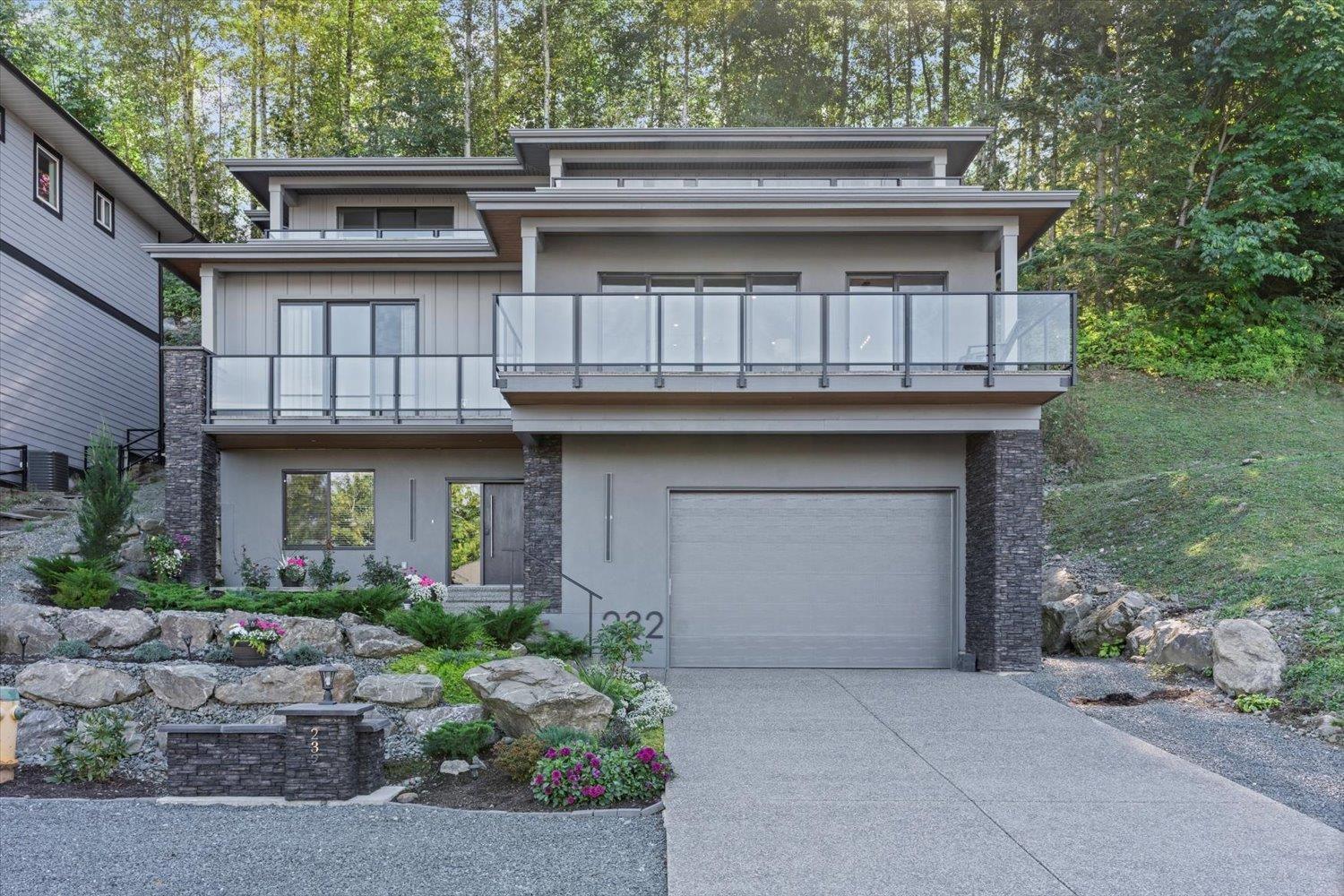 232 51075 FALLS Court - main photo