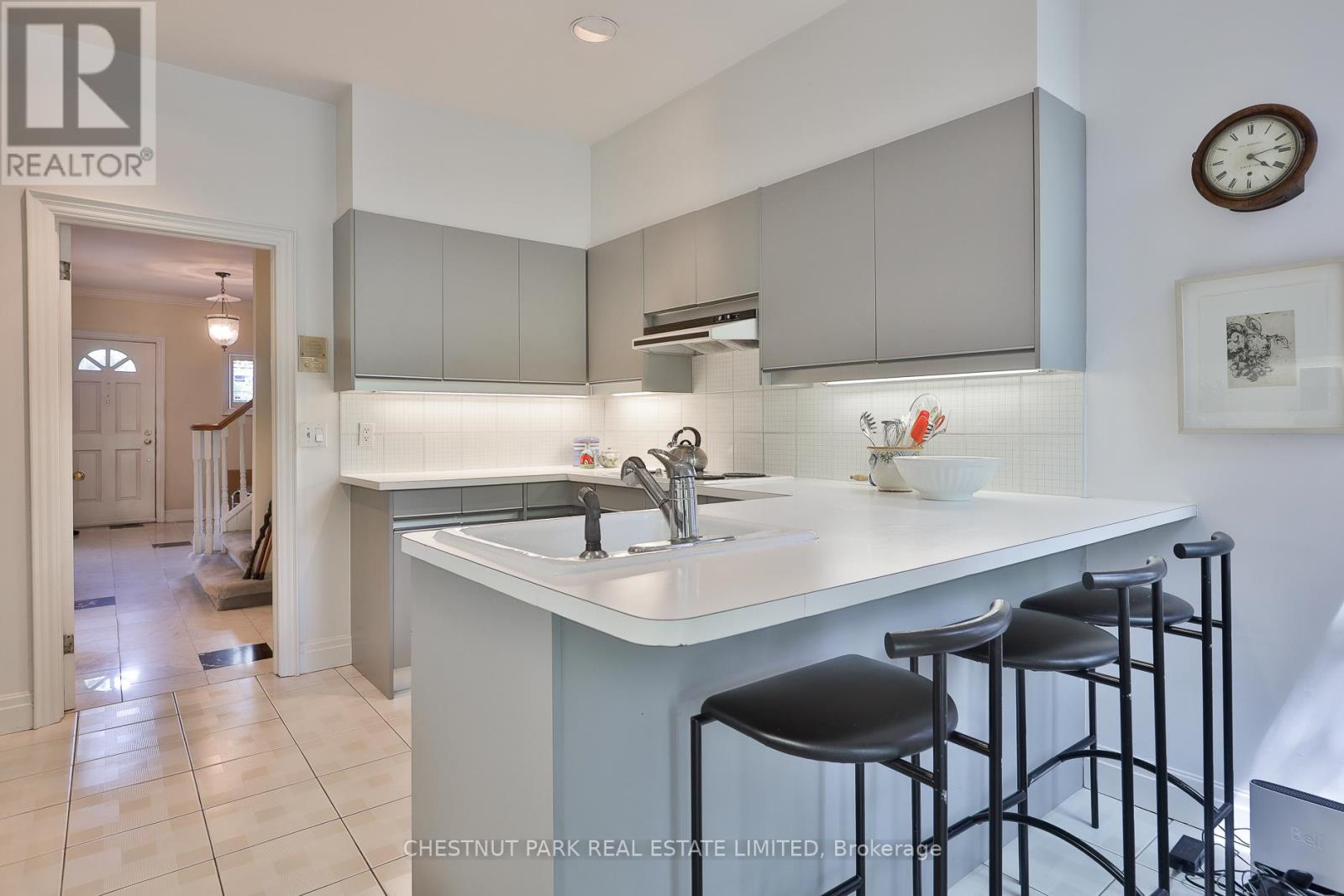 97 FARNHAM AVENUE - 13
