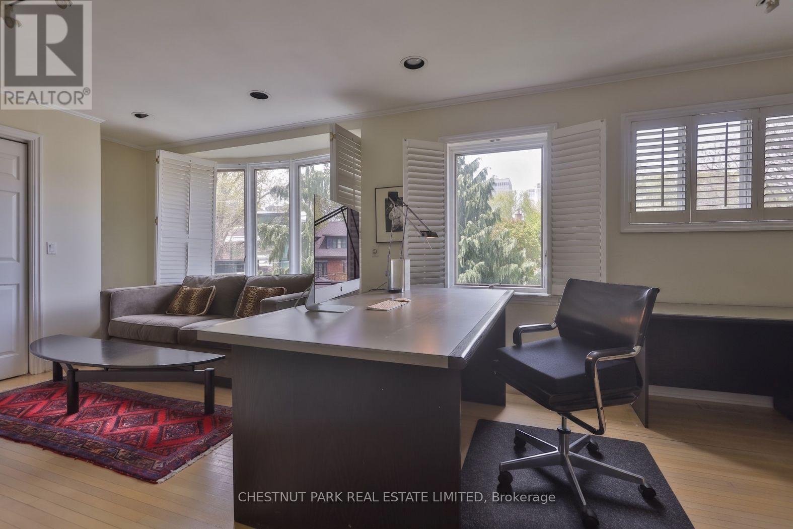 97 FARNHAM AVENUE - 23