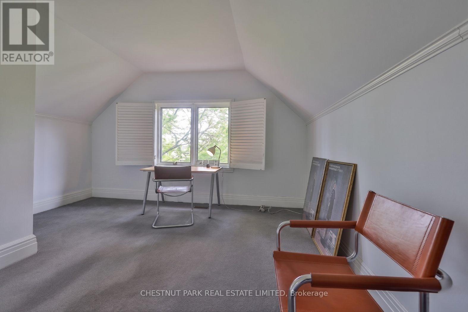 97 FARNHAM AVENUE - 29