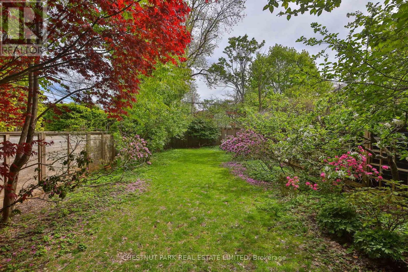 97 FARNHAM AVENUE - 36