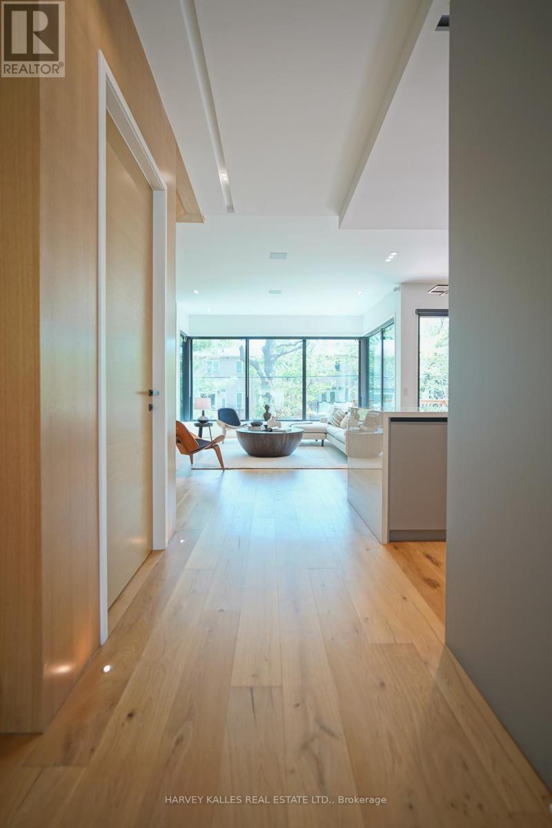 585 BEDFORD PARK AVENUE - 12