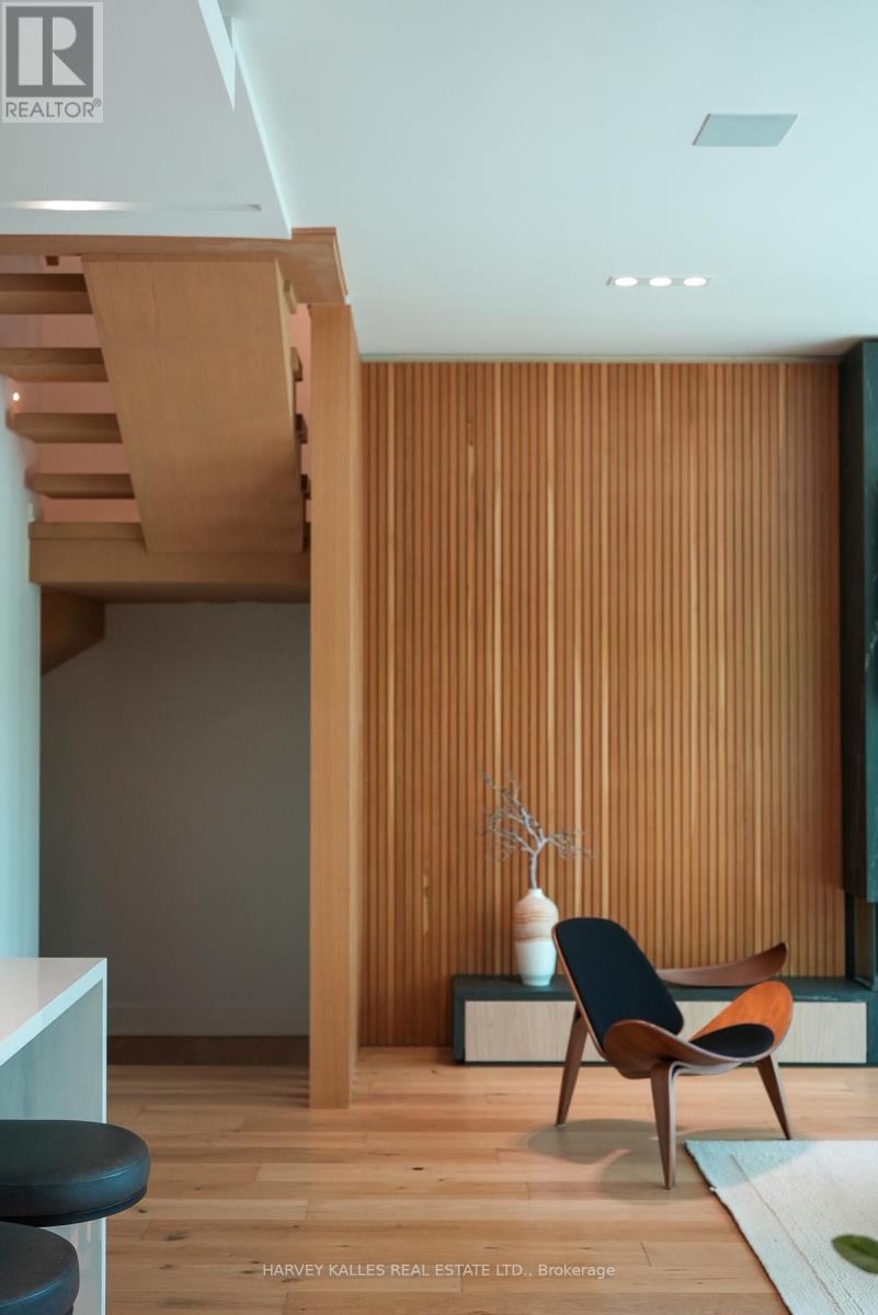 585 BEDFORD PARK AVENUE - 20