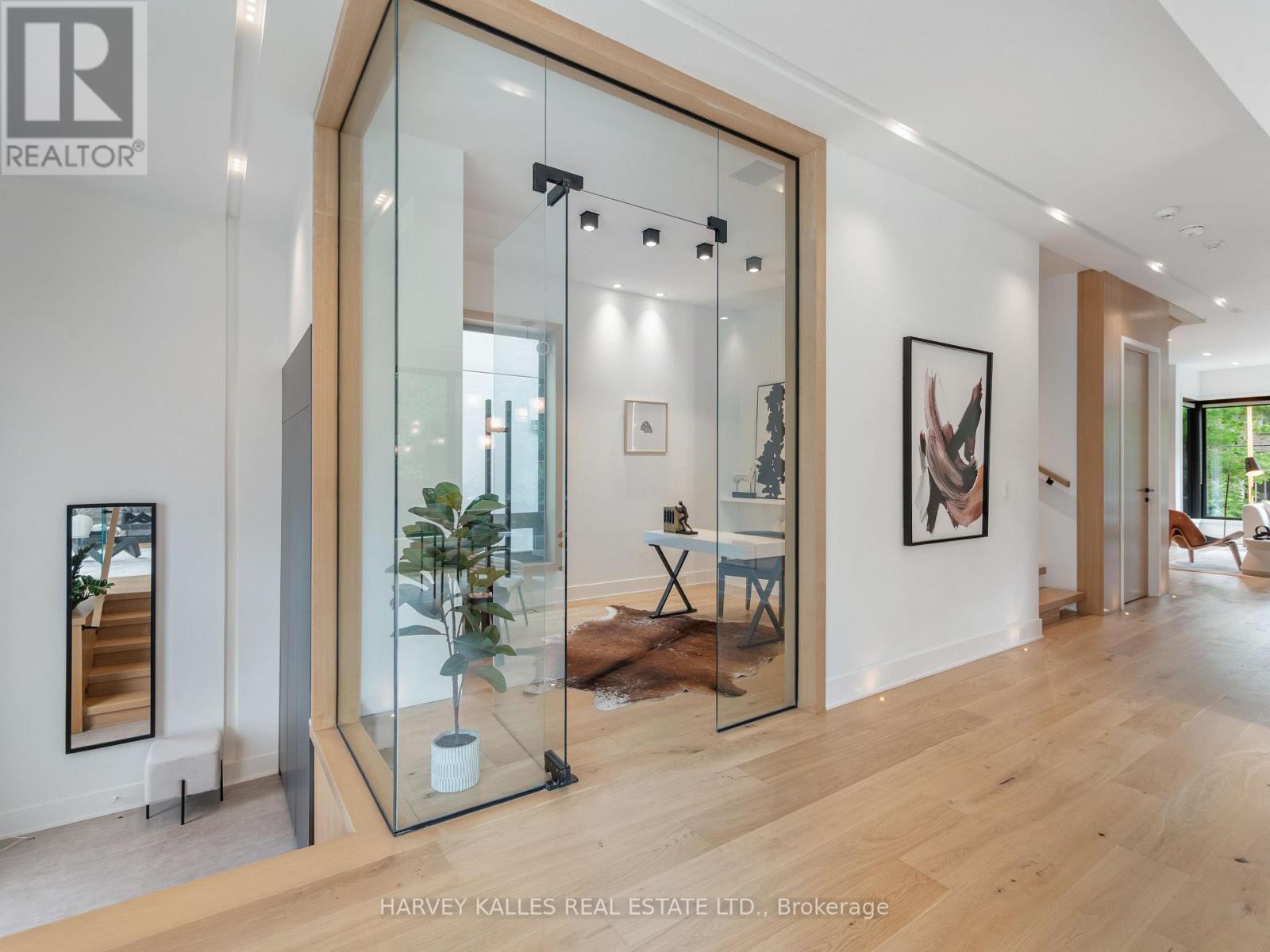 585 BEDFORD PARK AVENUE - 9