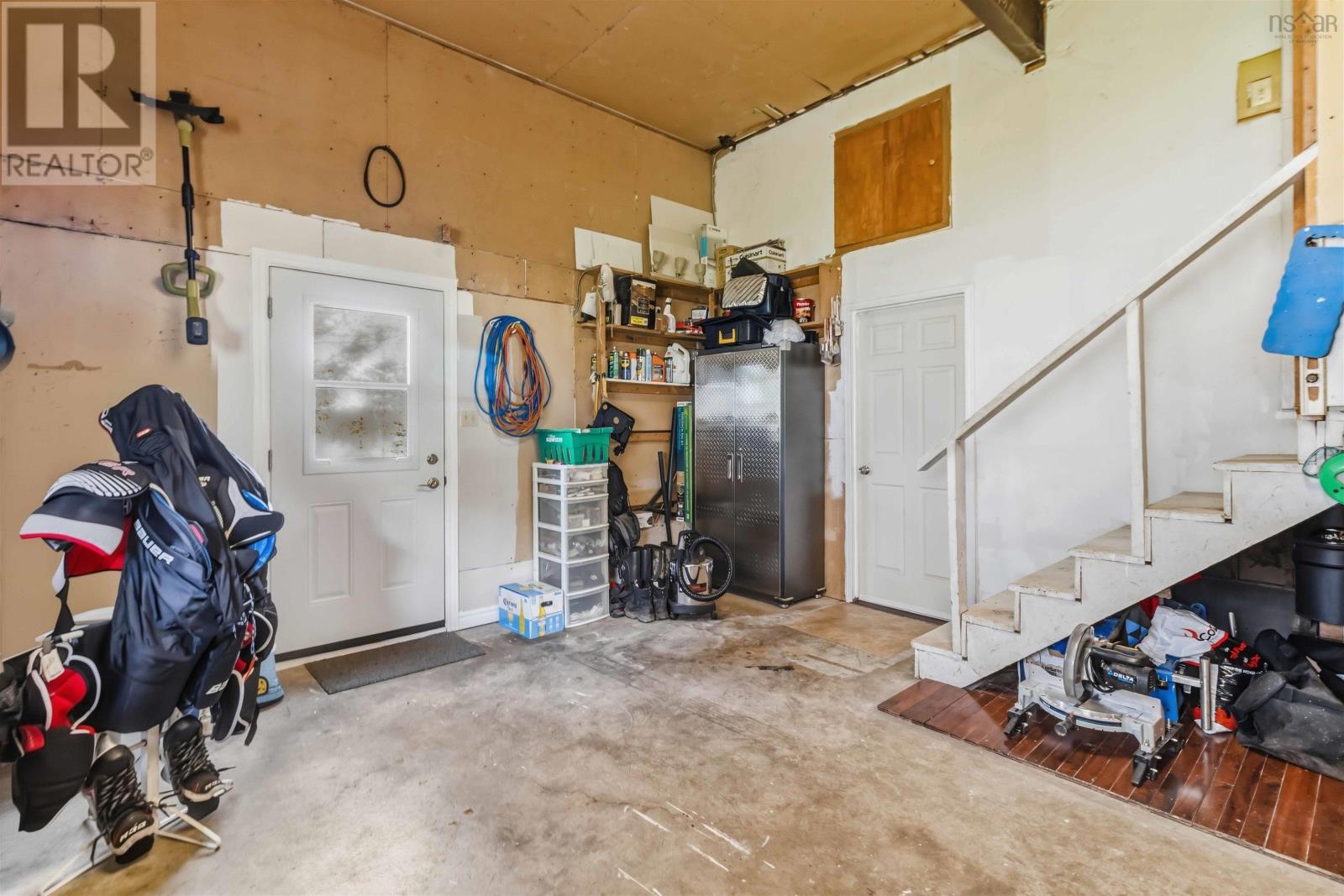 93 Chandler Drive - 30