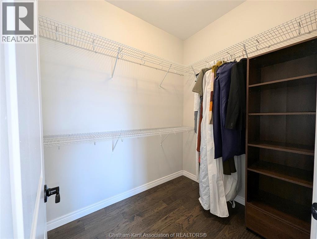 15 SIENNA COURT - 24