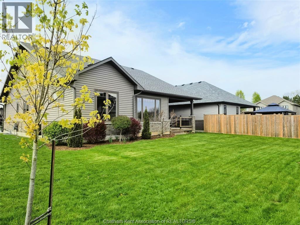 15 SIENNA COURT - 41