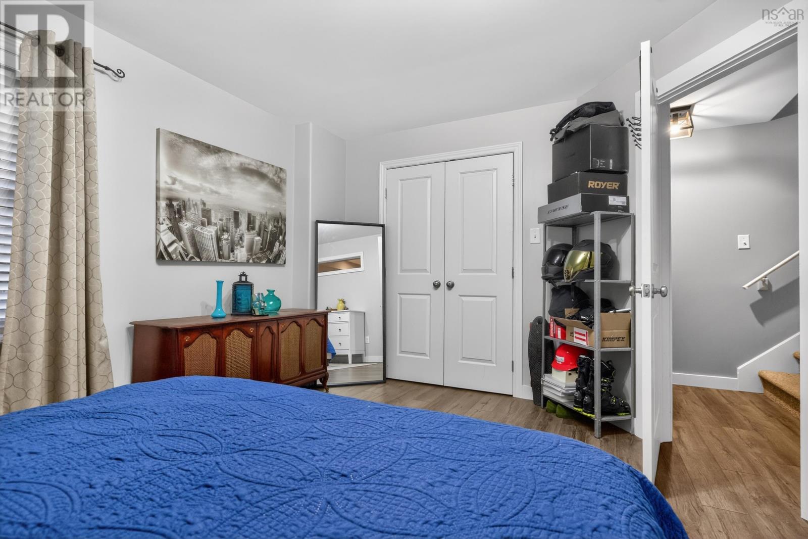 200 Transom Drive - 28
