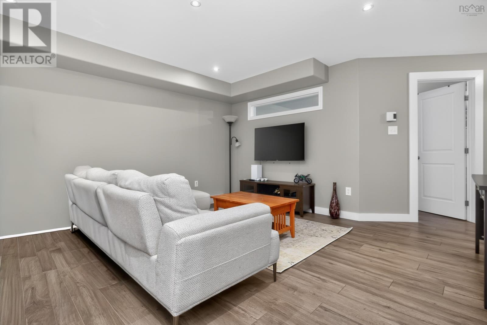 200 Transom Drive - 13