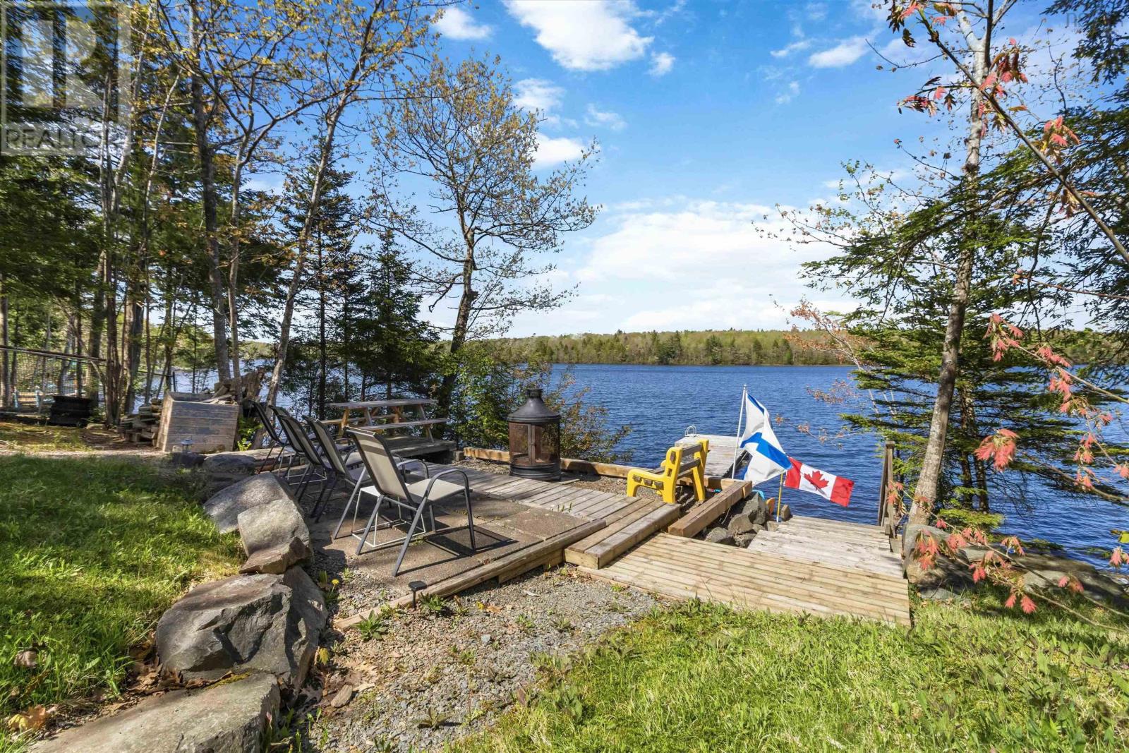93 Chandler Drive - 33