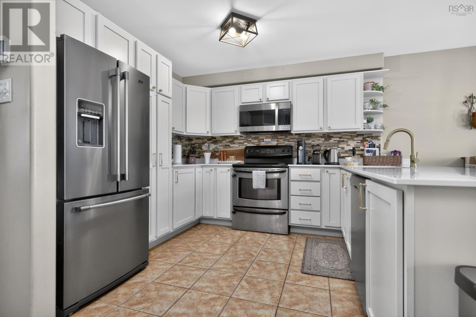200 Transom Drive - 3