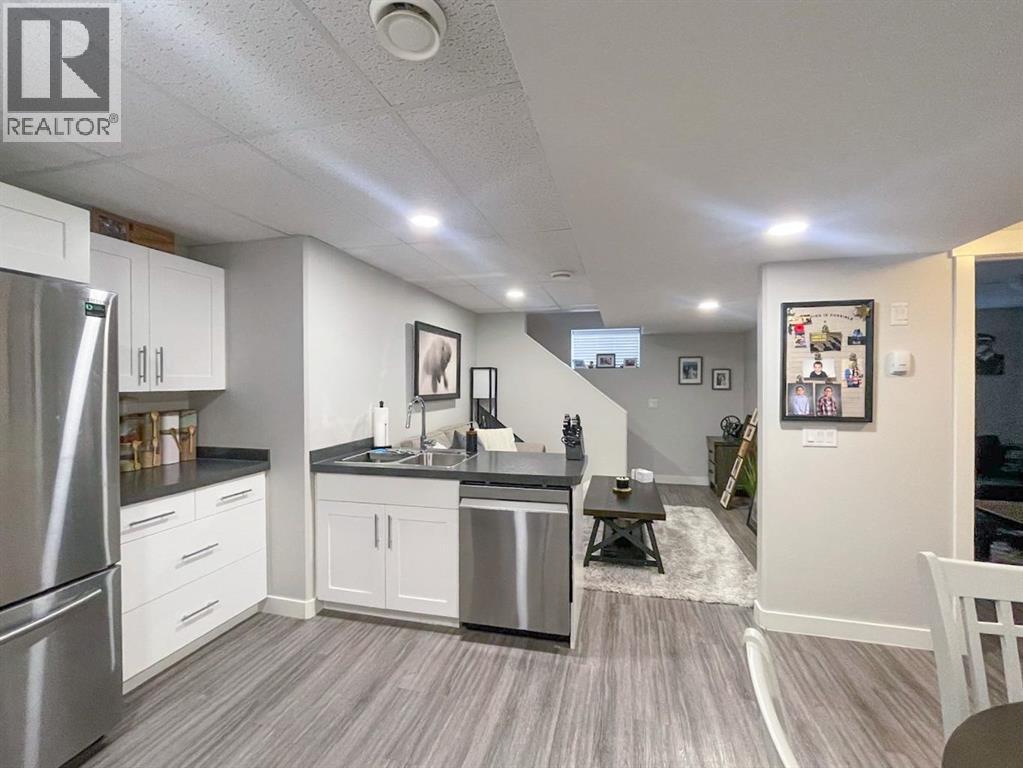 9601 89a Street - 30