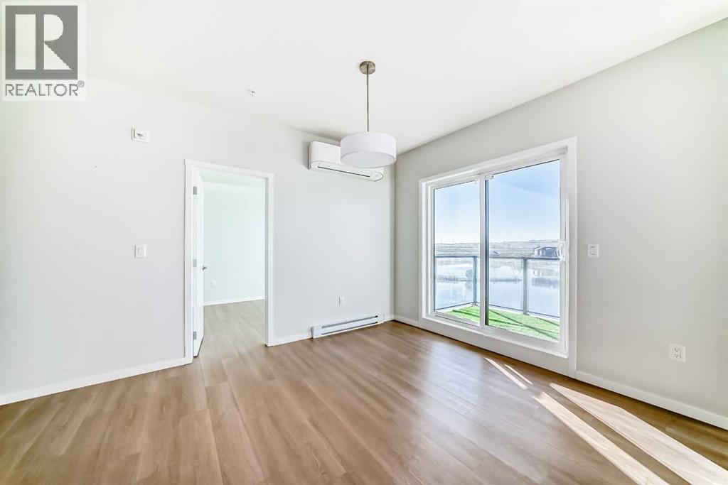 #1305 42 Cranbrook Gardens SE - 17