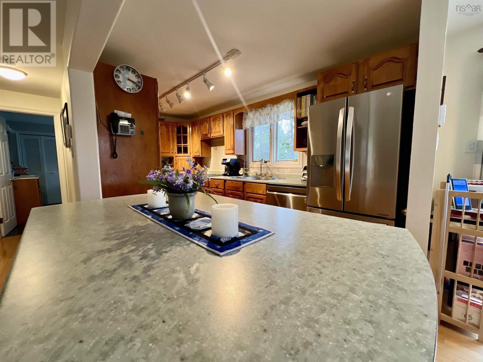 1428 Coxheath Road - 25