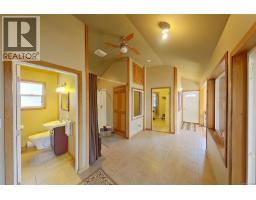1101 Ewen Rd, Hyde Creek, BC V0N2R0 Photo 34