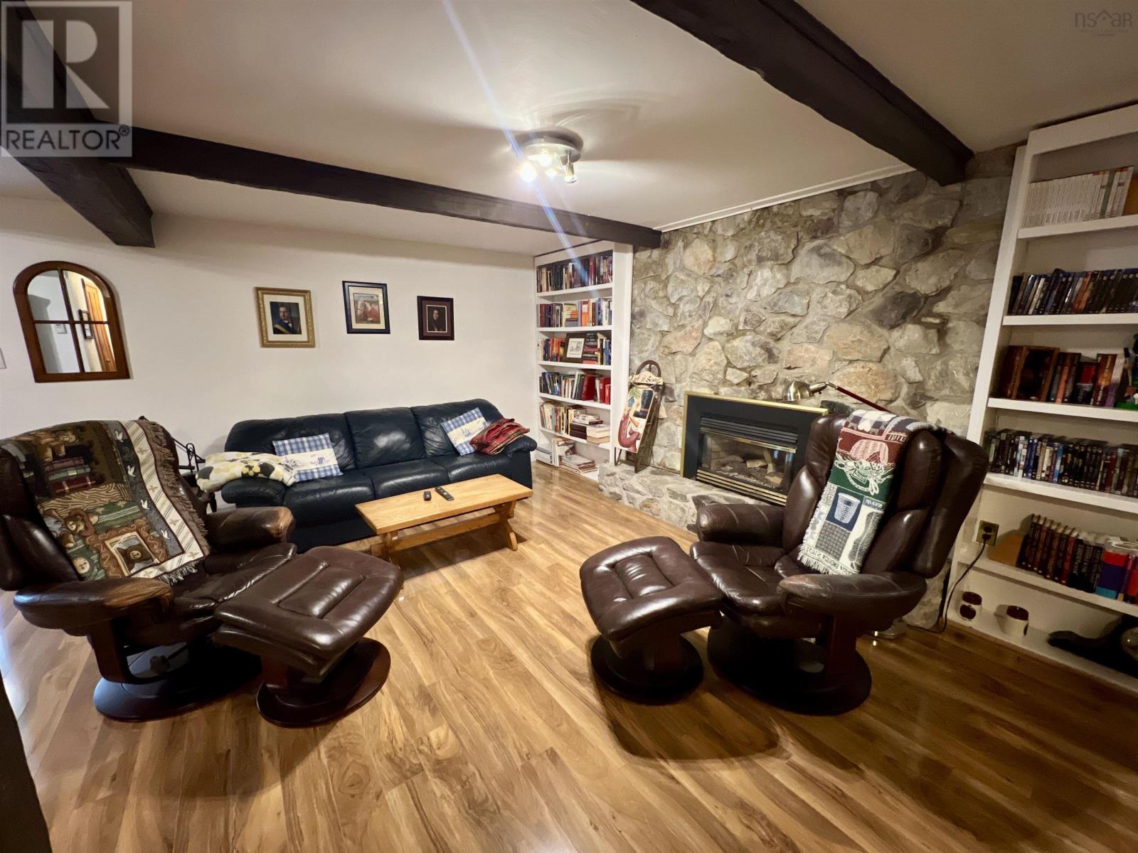 1428 Coxheath Road - 43